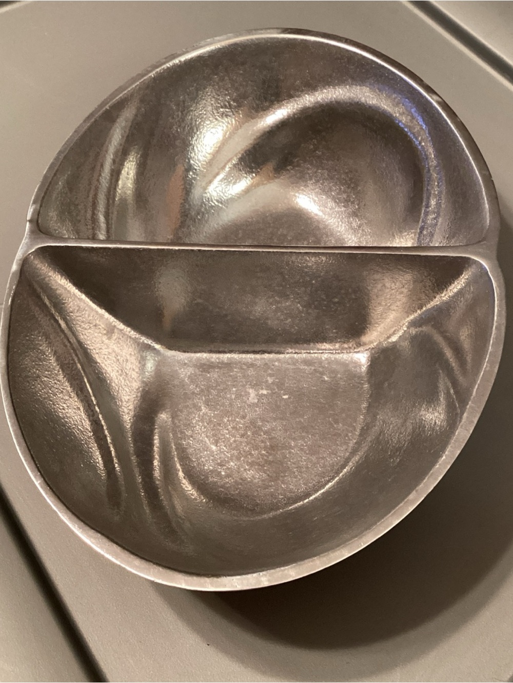 Vintage Wilton ARMETALE Divided Oval Serving Bowl